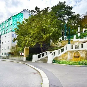 Otel Strudlhof